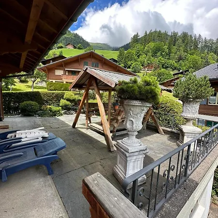 Villa Enchanting 4br Nestled In The Heart Of A Pristine Apine Landscape