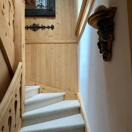 Enchanting 4br Nestled In The Heart Of A Pristine Apine Landscape Chateau-d'Oex