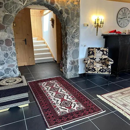 Enchanting 4br Nestled In The Heart Of A Pristine Apine Landscape Villa
