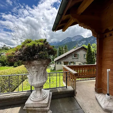 Enchanting 4br Nestled In The Heart Of A Pristine Apine Landscape